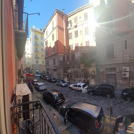 Alcapri Suite Napoli Centro Bagian luar foto