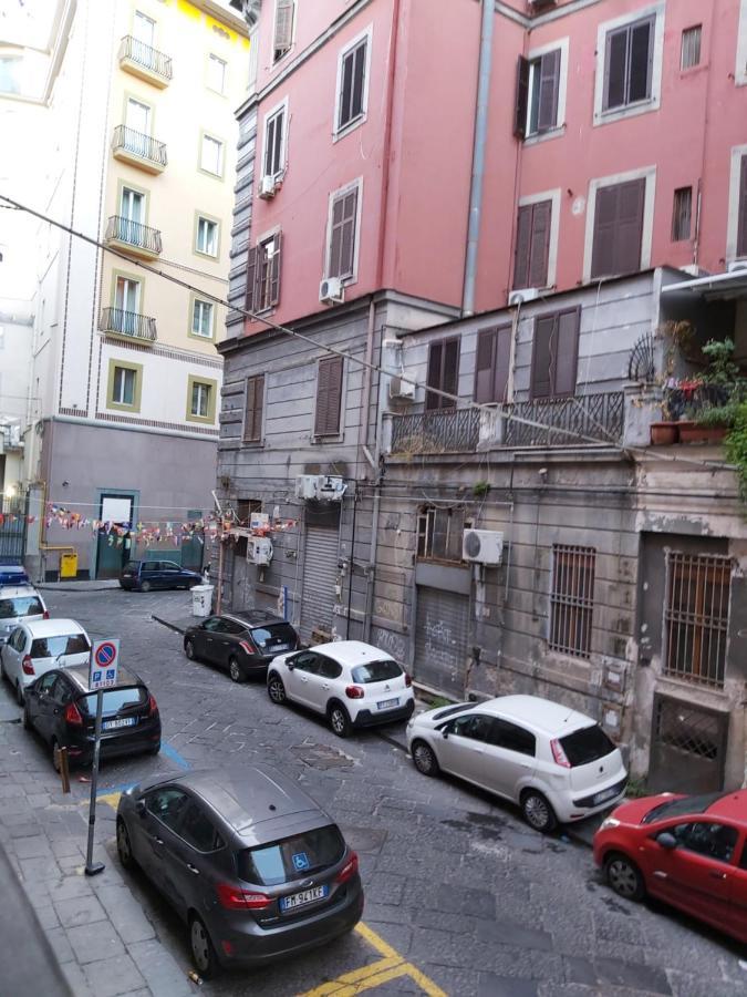 Alcapri Suite Napoli Centro Bagian luar foto